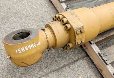 Caterpillar Cylinder 1588995 for a CAT