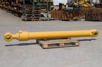 Caterpillar Cylinder 3178432 for a CAT