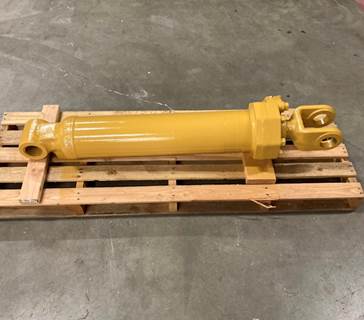 Caterpillar Cylinder 3G5495 for a CAT
