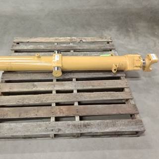 Caterpillar Cylinder 3G8090 for a CAT RP