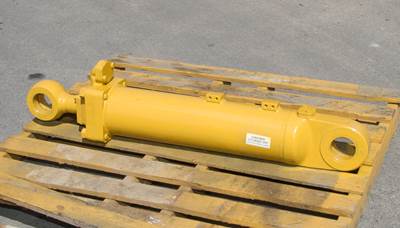 Caterpillar Cylinder 3J6439 for a CAT D7E,D7G