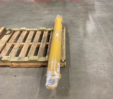 Caterpillar Cylinder 5U7777 for a CAT