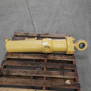 Caterpillar Cylinder 7J2395 for a CAT