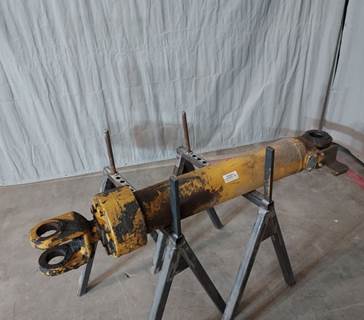 Caterpillar Cylinder 2424274 for a CAT TC