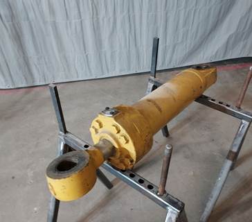 Caterpillar Cylinder 3562217 for a CAT