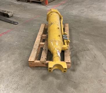 Caterpillar Cylinder 1018580 for a CAT D11N,D11R