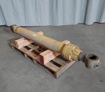 Caterpillar Cylinder 1232044 for a CAT