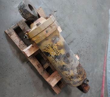 Caterpillar Cylinder 3G2222 for a CAT