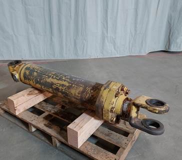 Caterpillar Cylinder 3G5495 for a CAT TC