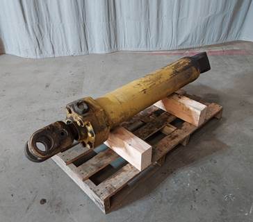 Caterpillar Cylinder 2112898 for a CAT 966G,972G