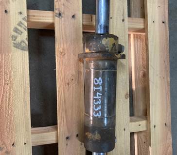 Caterpillar Cylinder 8I4333 for a CAT