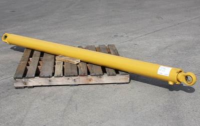 Caterpillar Cylinder 1414341 for a CAT
