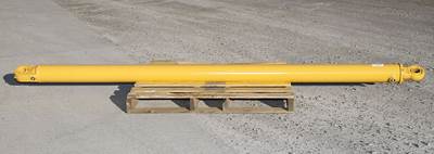 Caterpillar Cylinder 2414071 for a CAT 725,HOIST