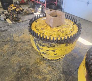 Caterpillar Final Drive KM-4272212002 for a CAT