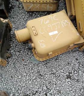 Caterpillar Fuel Tank CT-9J7185 for a CAT