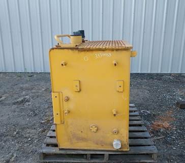 Caterpillar Fuel Tank 3334453 for a CAT 349E