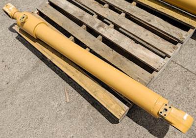 Caterpillar Cylinder 1438159 for a CAT