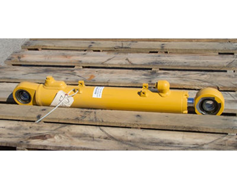 Caterpillar Hydraulic Cylinder for a CAT D5K,D4K,D4KXL,D4KLGPD5KXL