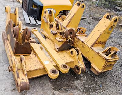 Caterpillar Ripper 27-0179 for a CAT