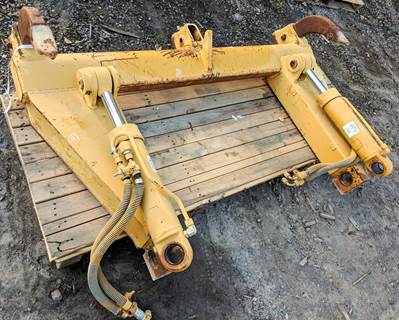 Caterpillar Ripper 21-0378 for a CAT
