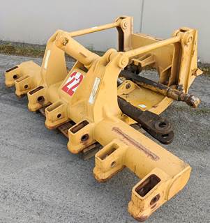 Caterpillar Ripper 21-0394 for a CAT