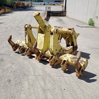 Caterpillar Ripper 22-0005 for a CAT