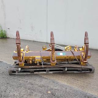 Caterpillar Ripper 22-0007 for a CAT JB