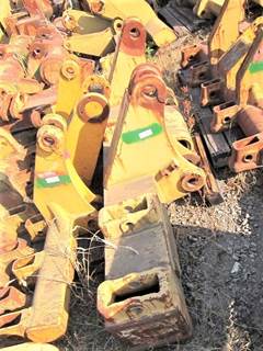 Caterpillar Ripper 27-0024 for a CAT D7H