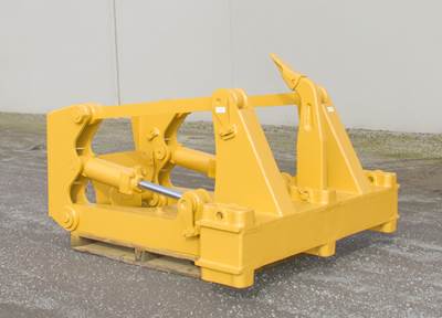 Caterpillar Ripper 27-0158 for a CAT D7R
