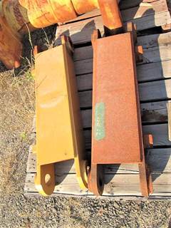 Caterpillar Ripper 27-0167 for a CAT D7E,D7F