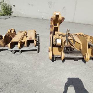 Caterpillar Ripper 27-0186 for a CAT RP