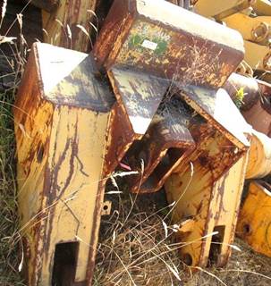 Caterpillar Ripper 28-0040 for a CAT D8H,D8K