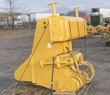 Caterpillar Ripper 28-0086 for a CAT D8N,D8R