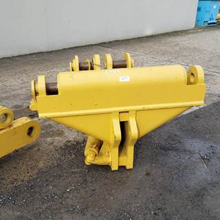 Caterpillar Ripper 28-0184 for a CAT JB