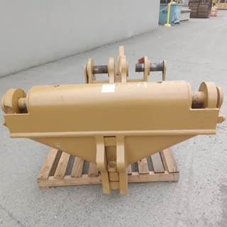 Caterpillar Ripper 28-0190 for a CAT RP