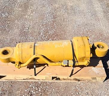 Caterpillar Ripper CT-1018614 for a CAT