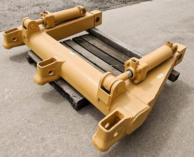 Caterpillar Ripper 8A8493 for a CAT 973