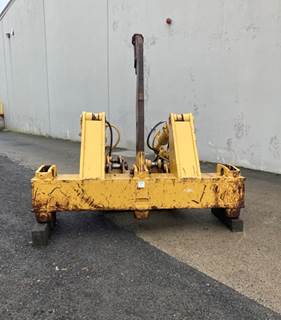 Caterpillar Ripper 4T8857 for a CAT D9N