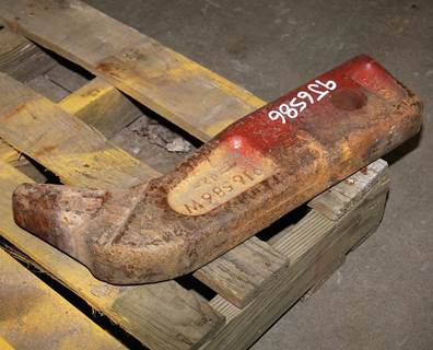 Caterpillar Shanks 9J6586 for a CAT