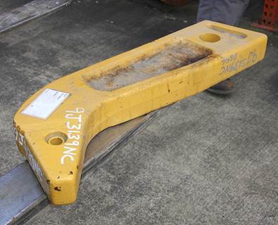Caterpillar Shanks 8J3215 for a CAT 16G