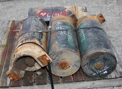 Caterpillar Spring 7Y0773 for a CAT 330,330B