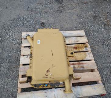 Caterpillar Tank 8D6670