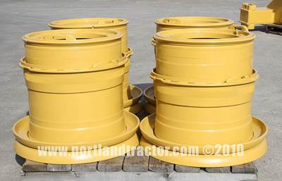 Caterpillar Tire & Rim 1949368 for a CAT 824H,834G