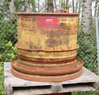 Caterpillar Tire & Rim 1V4941 for a CAT 988B,35X33