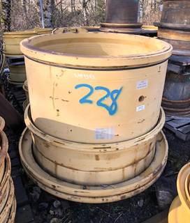 Caterpillar Tire & Rim 2494343 for a CAT