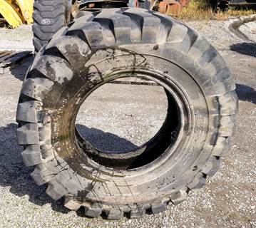 Caterpillar Tire 70-0010 for a CAT E-3