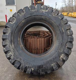 Caterpillar Tire 70-0214 for a CAT