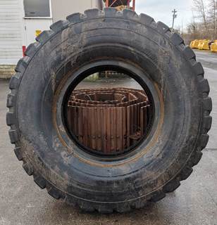 Caterpillar Tire 70-0215 for a CAT