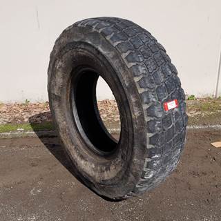 Caterpillar Tire 70-0381 for a CAT