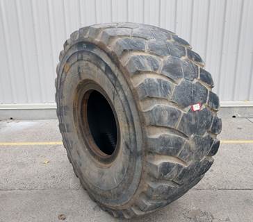 Caterpillar Tire 70-0536 for a CAT